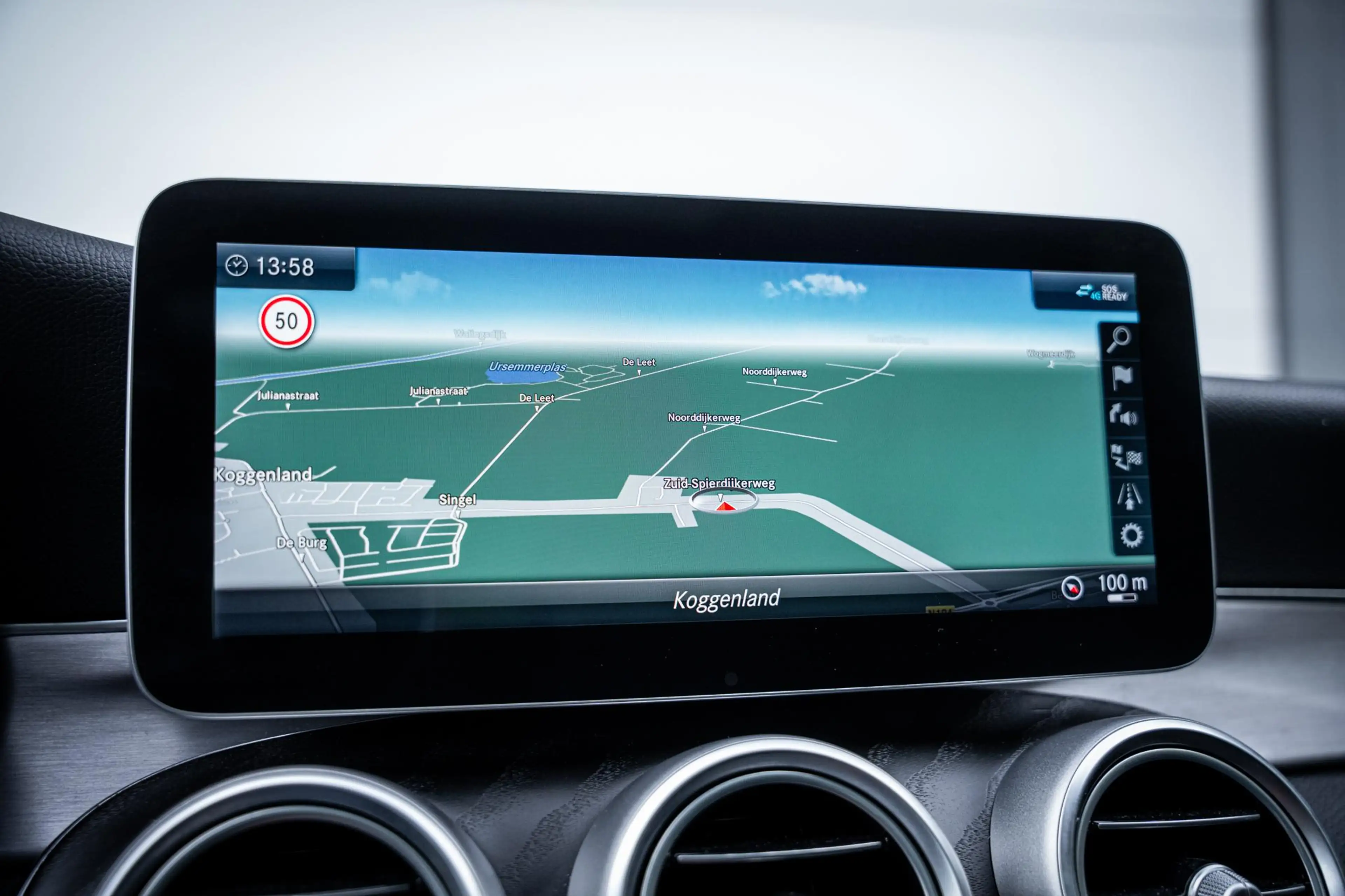 Mercedes-Benz C 180 Estate AMG Org.NL|Pano-dak|360°|Trekhaak|Carplay|D — photo 28
