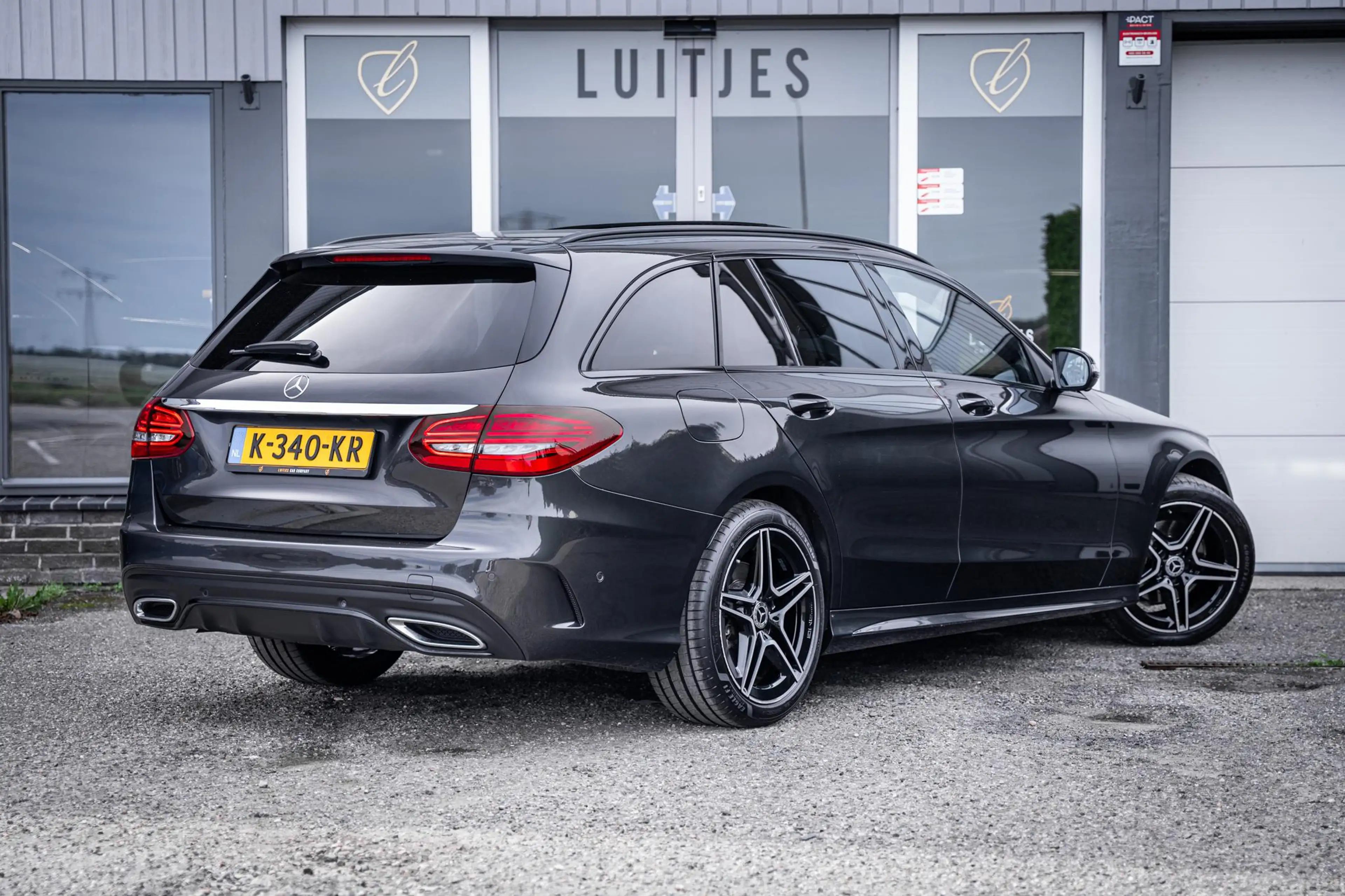 Mercedes-Benz C 180 Estate AMG Org.NL|Pano-dak|360°|Trekhaak|Carplay|D — photo 11