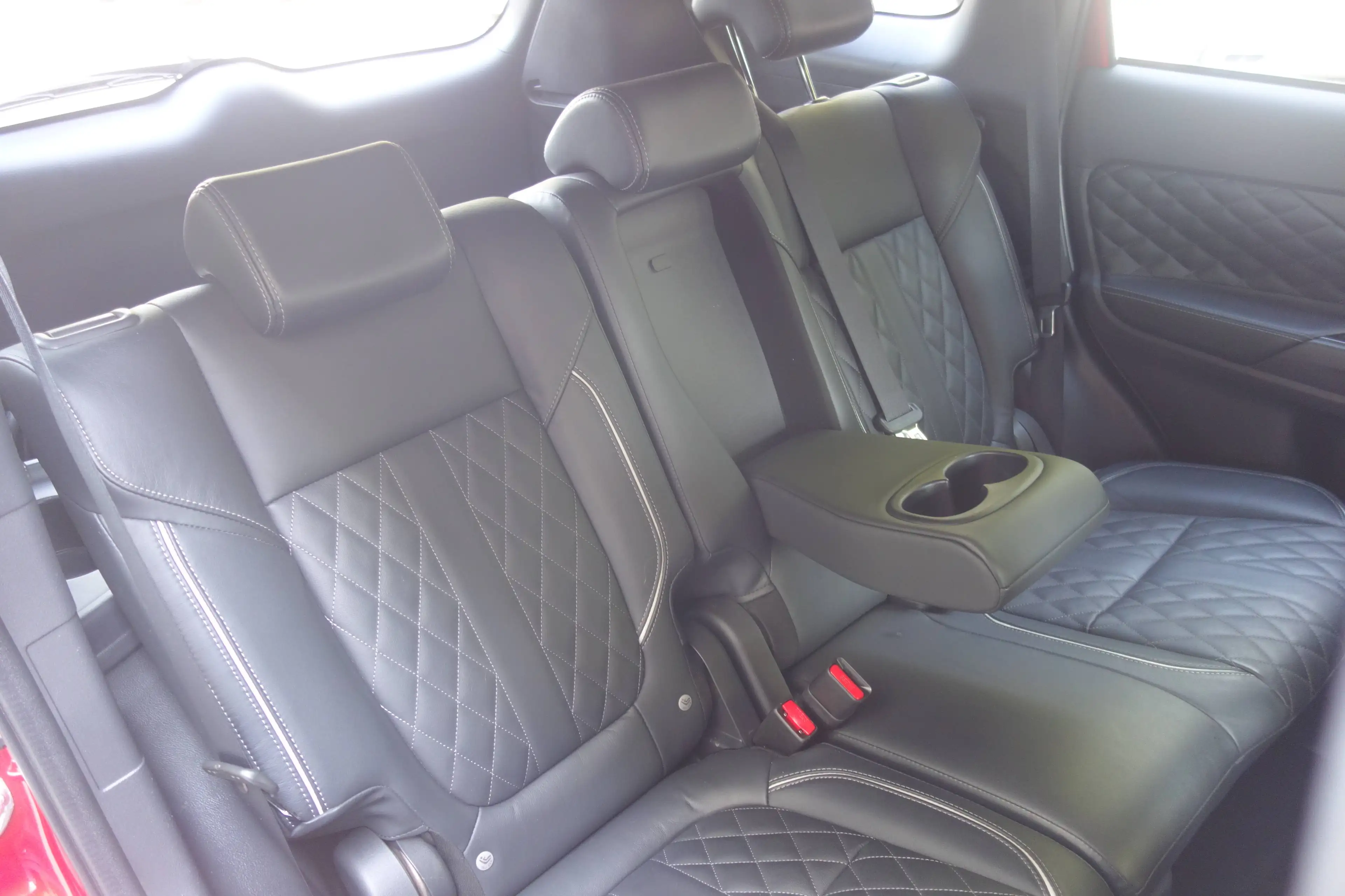 Mitsubishi Outlander Outlander Plug-In Hybrid 2.4 4WD Plug-In Hybrid Spirit — photo 15
