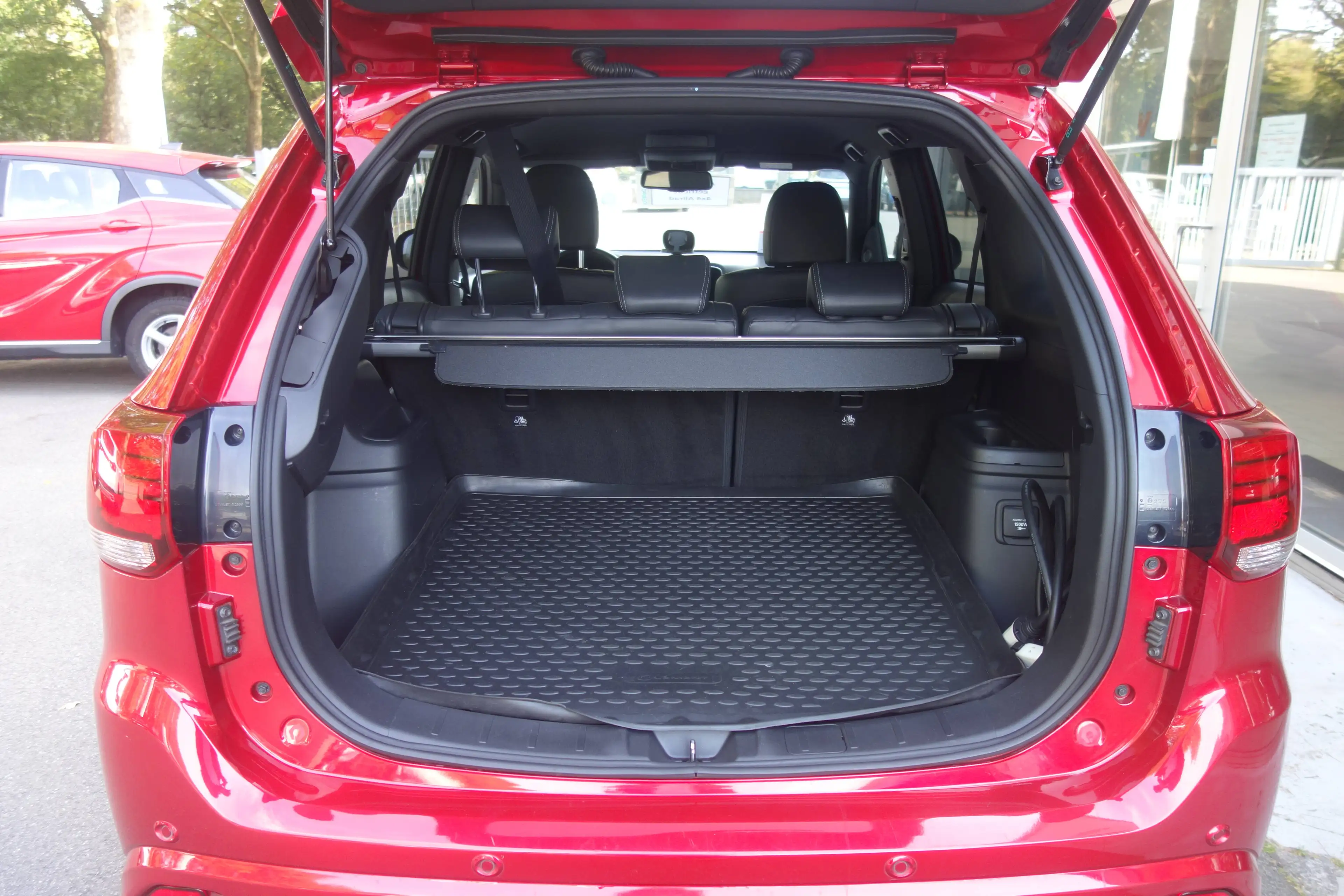 Mitsubishi Outlander Outlander Plug-In Hybrid 2.4 4WD Plug-In Hybrid Spirit — photo 6