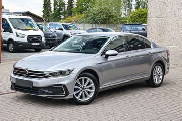 GTE*XENON*LEDER*ZETELVERWARMING*ACHTERUITRIJCAMERA*NAVIGATIE*OHB-COMPLEET-VW*PARKEERSENSOREN-V+A*