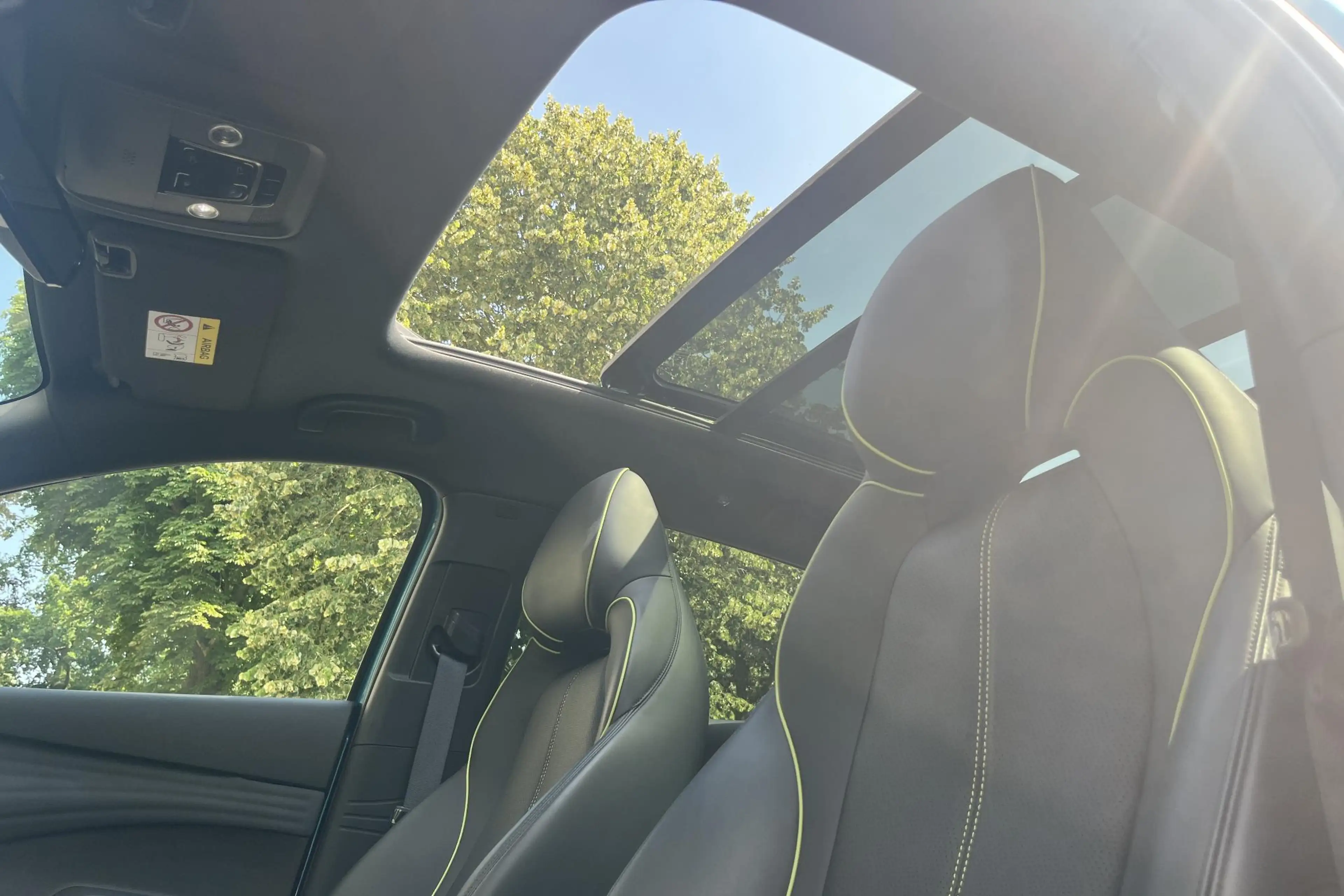 BYD Atto 3 Design 60 kWh PANO | ADAPTIVE | CARPLAY | STOELVEN — photo 17