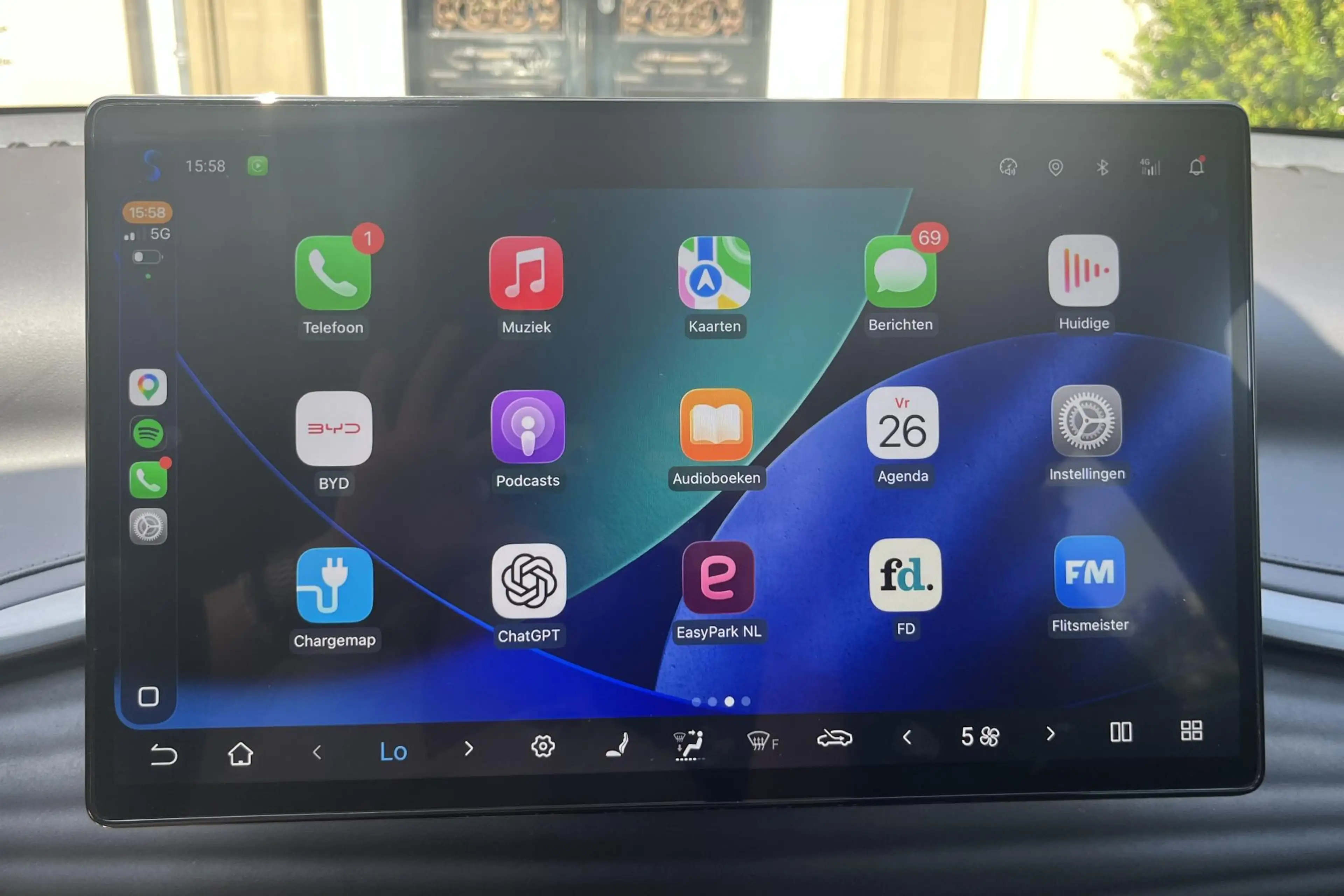 BYD Atto 3 Design 60 kWh PANO | ADAPTIVE | CARPLAY | STOELVEN — photo 4