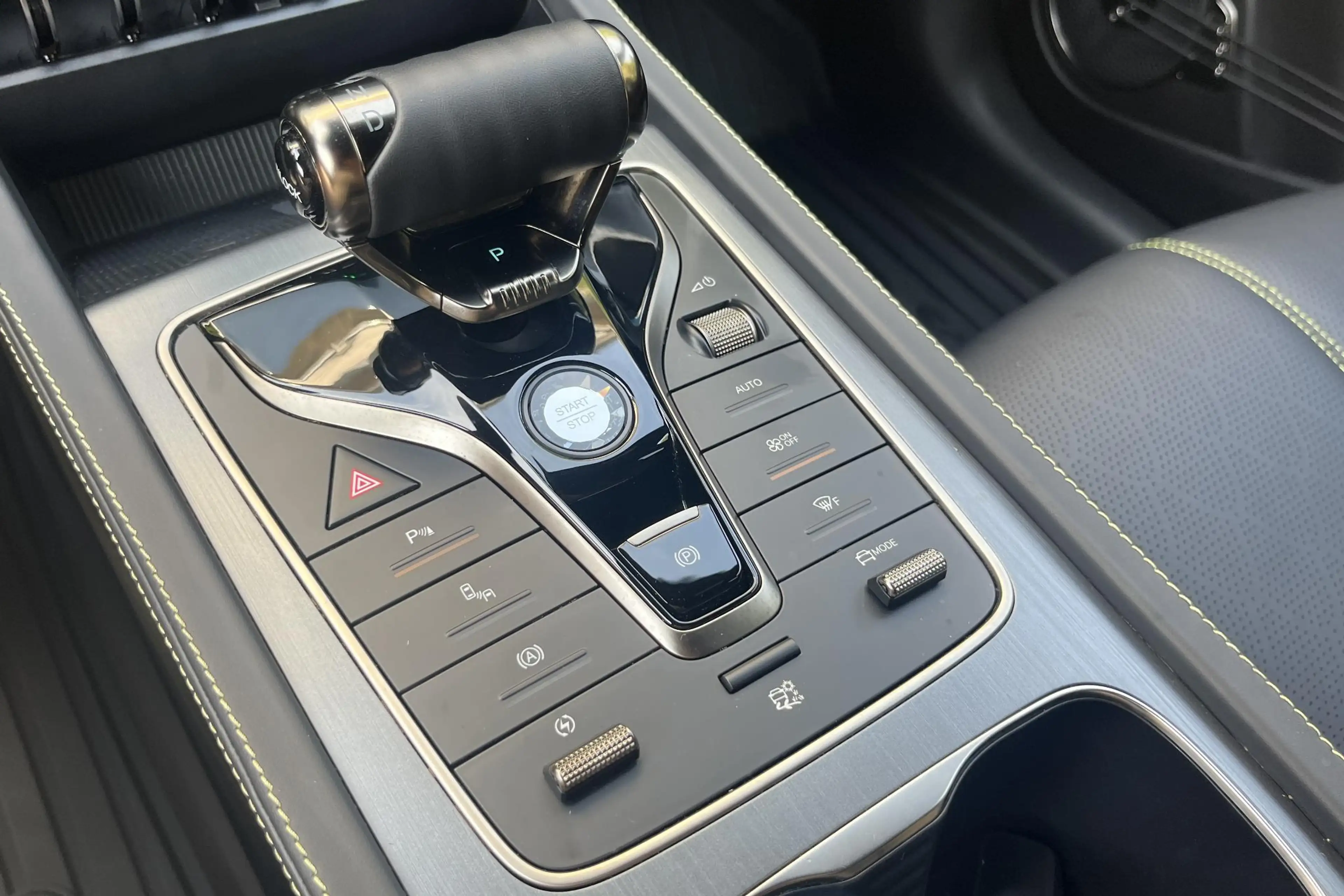 BYD Atto 3 Design 60 kWh PANO | ADAPTIVE | CARPLAY | STOELVEN — photo 15