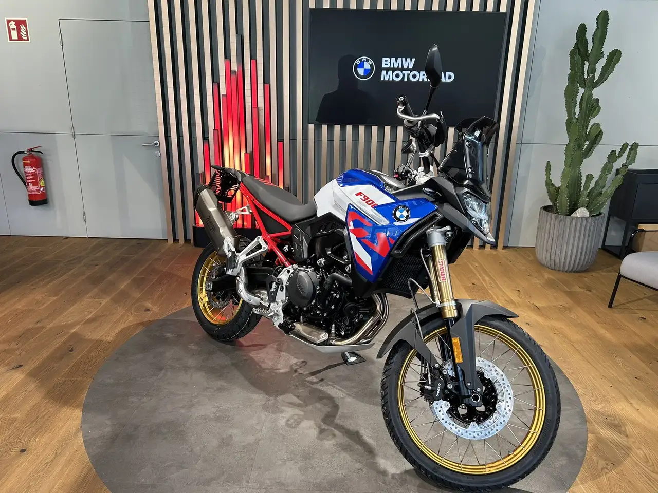 BMW F 900 GS