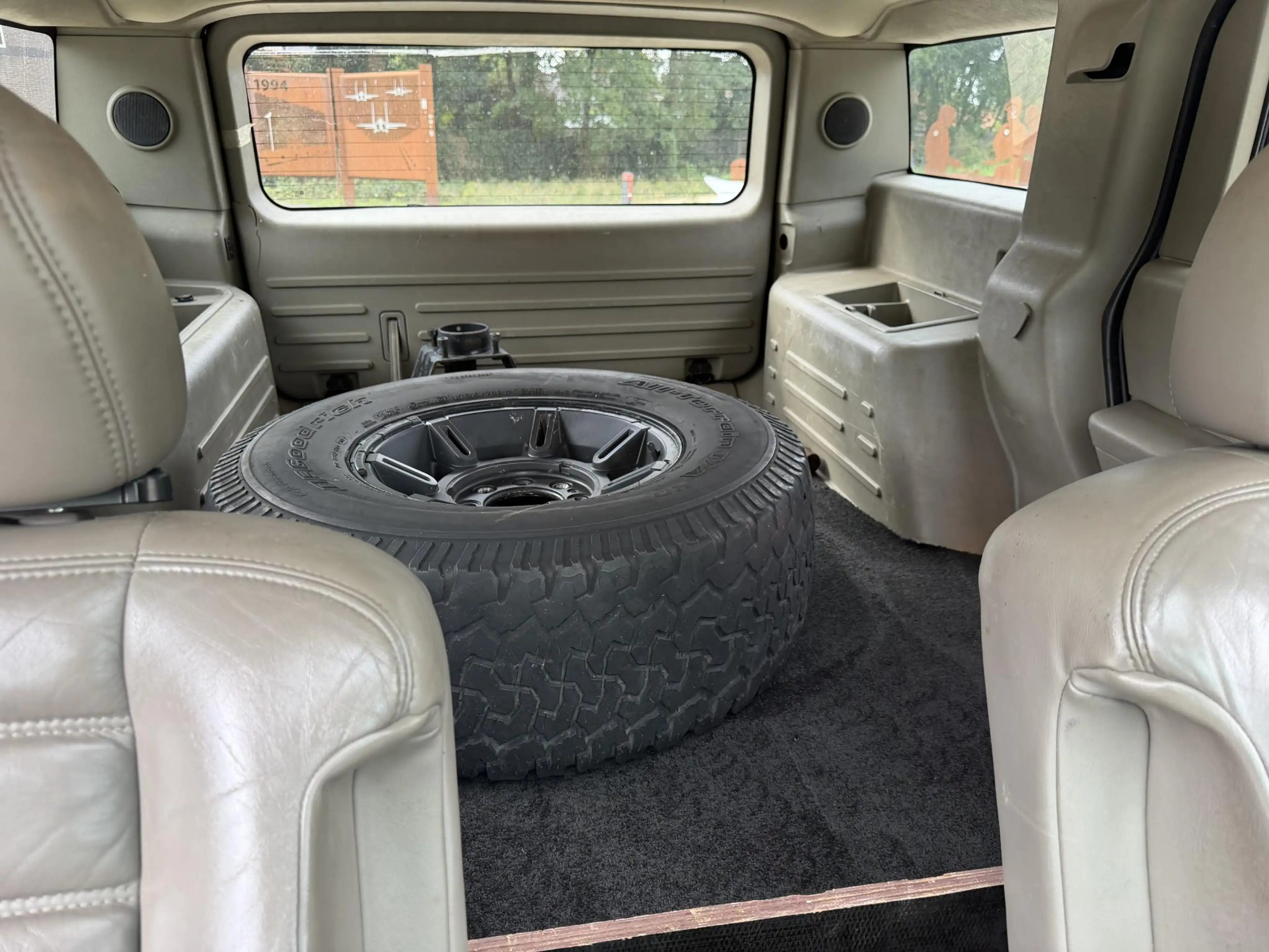 HUMMER H2 6.0 V8 MARGE AUTO! — photo 9