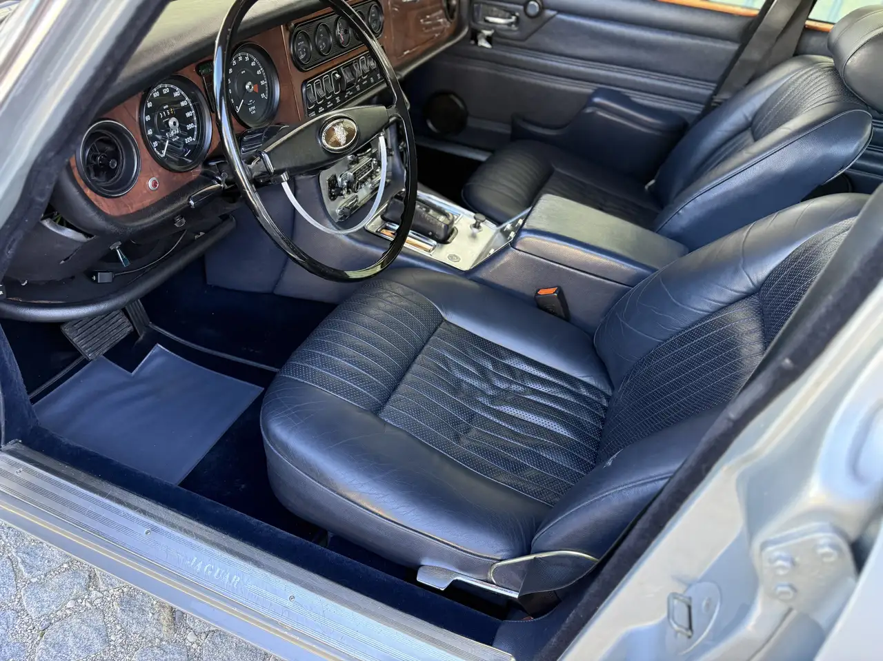 Jaguar XJ6 Serie 1 Automatik 4.2, foto 2