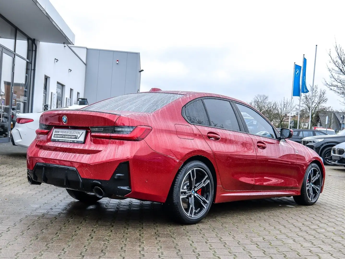 BMW 330 d xDrive MSportPro Glasd. DA PA+ Memorys.H/K Rot - 2