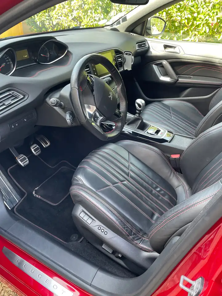 Peugeot 308 1.2 PureTech 130ch S\u0026S BVM6 GT Line