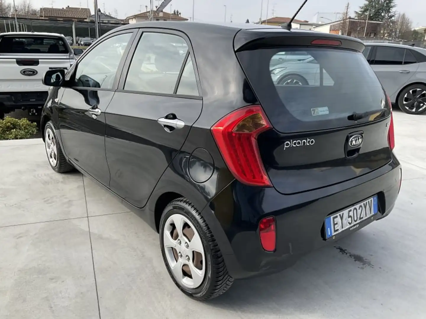 Kia Picanto 1.0 12V EcoGPL 5 porte Glam Nero - 2