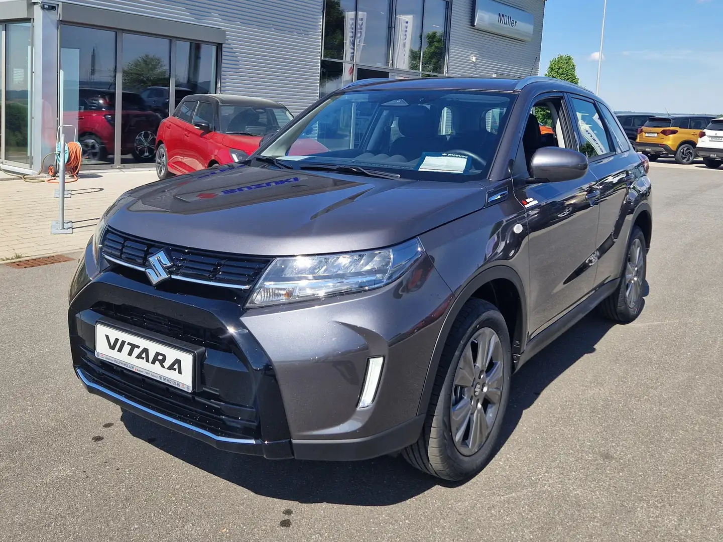 Suzuki Vitara 1.4 Boosterjet Hybrid Club Navi Klima Gris - 1