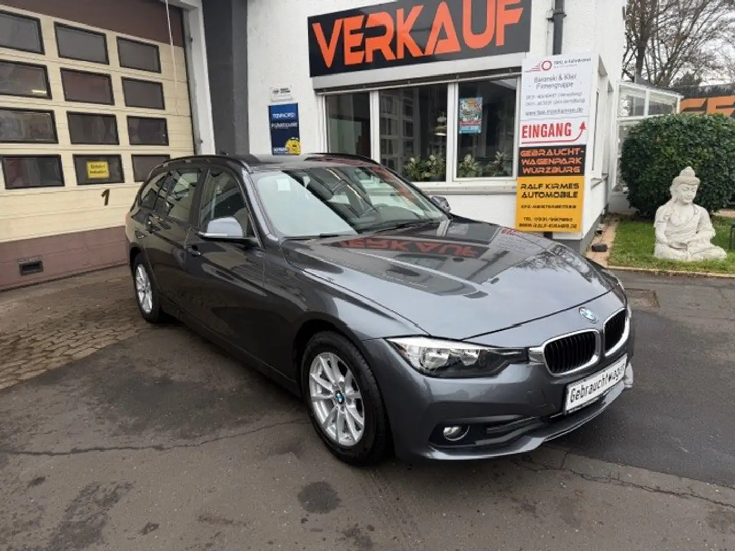 BMW 316 d Touring Automatik Advantage Klima SHZ PDC Klima Grau - 1