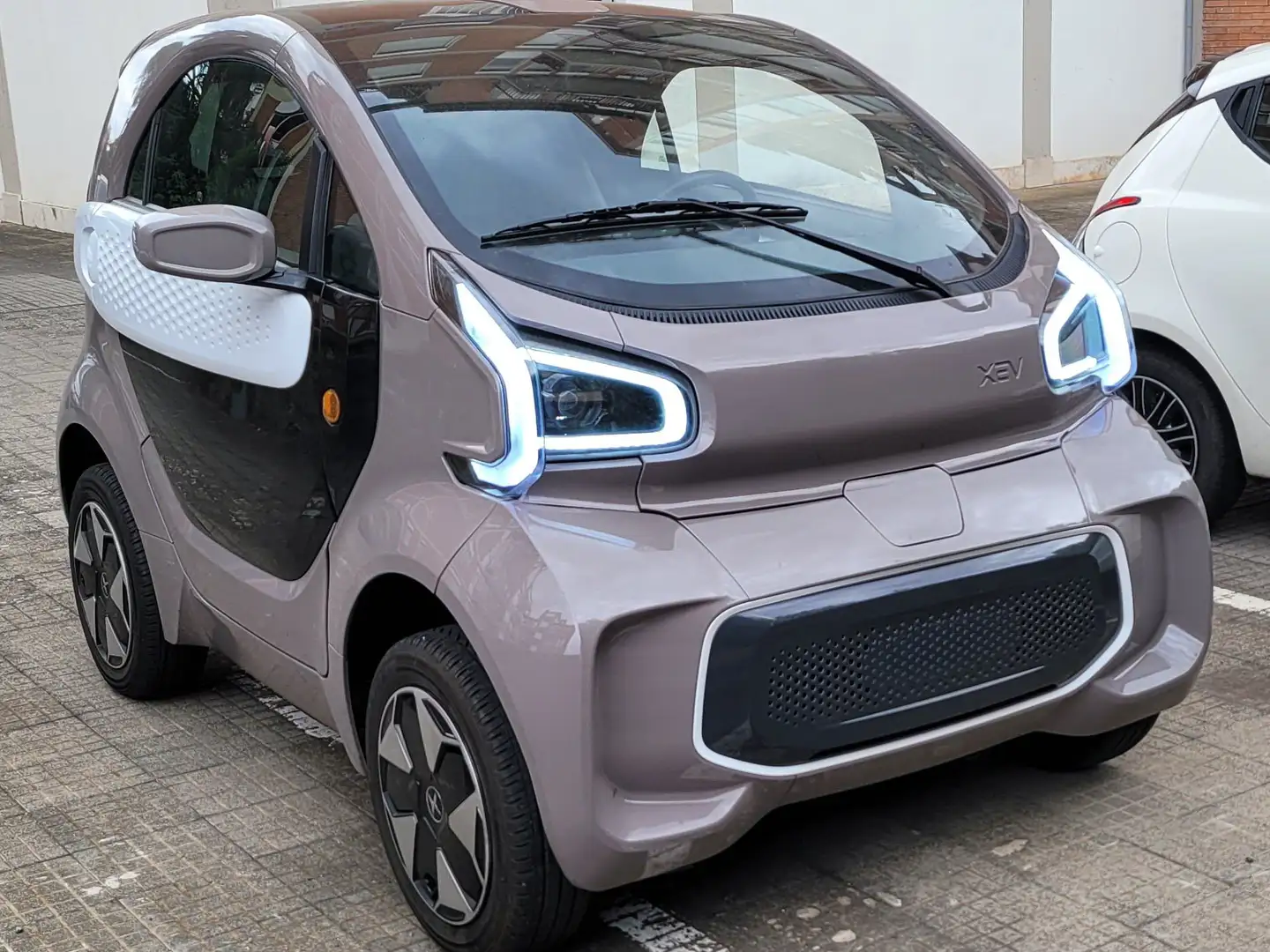 XEV Yoyo 2023 Сірий - 2