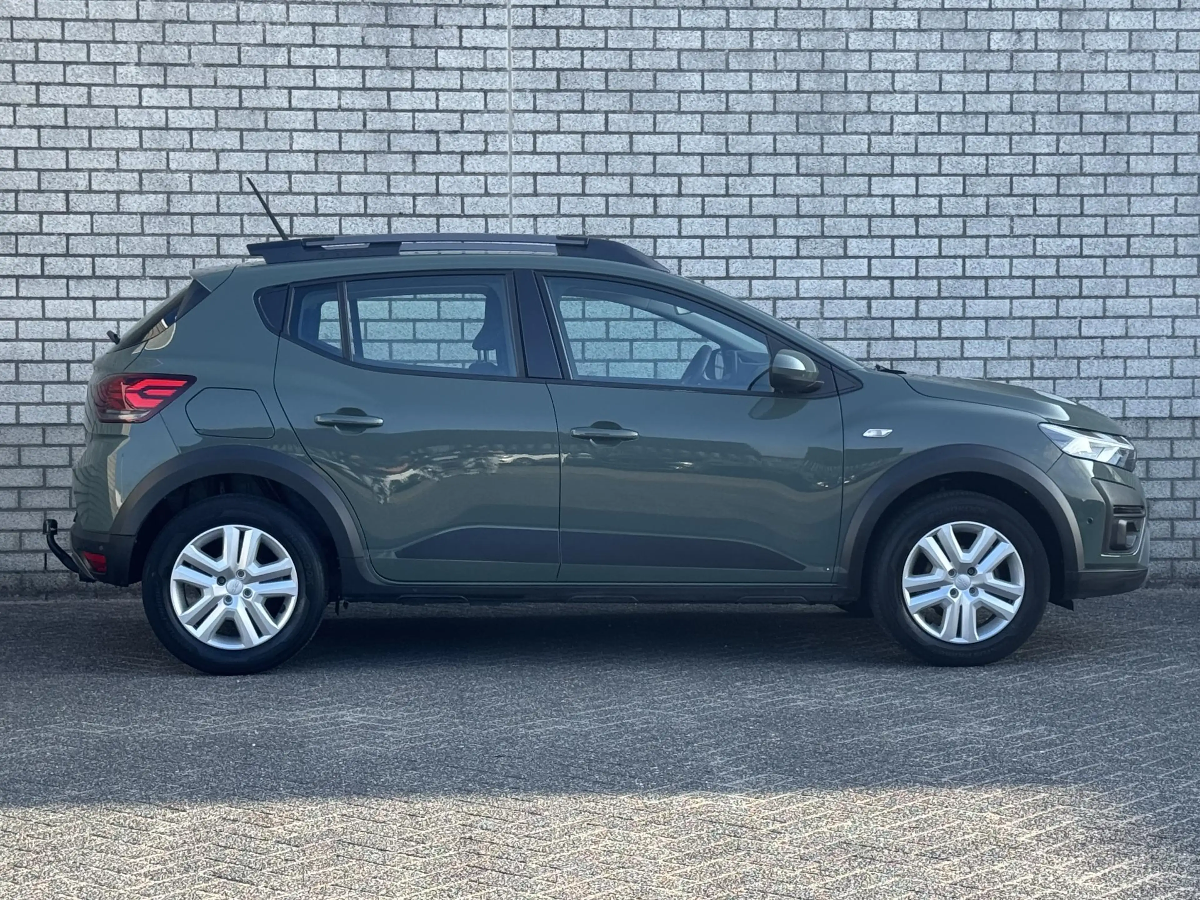 Dacia Sandero Stepway 1.0 TCe 100 ECO-G Expression | Trekhaak | — photo 18