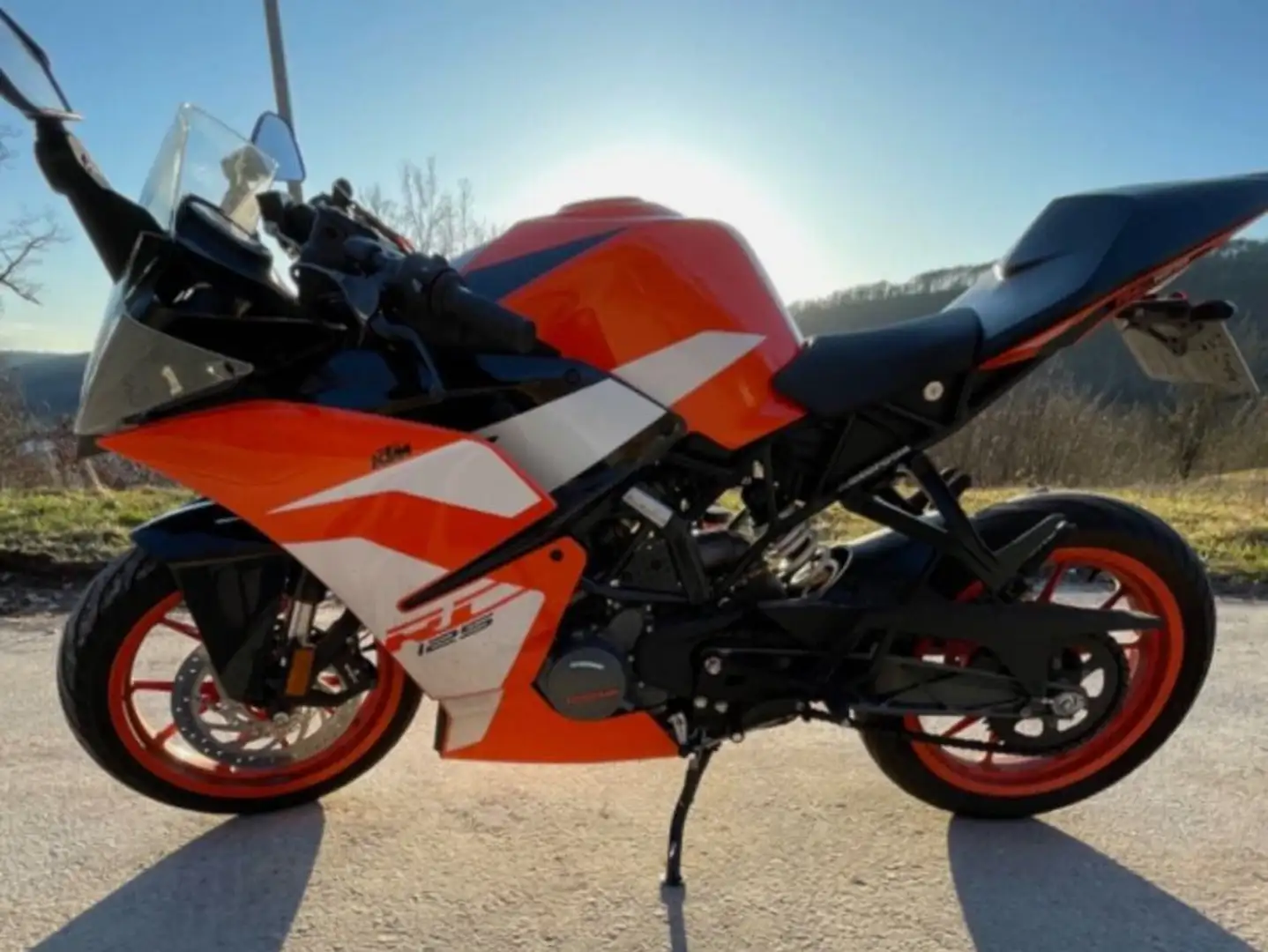 KTM RC 125 Portocaliu - 1