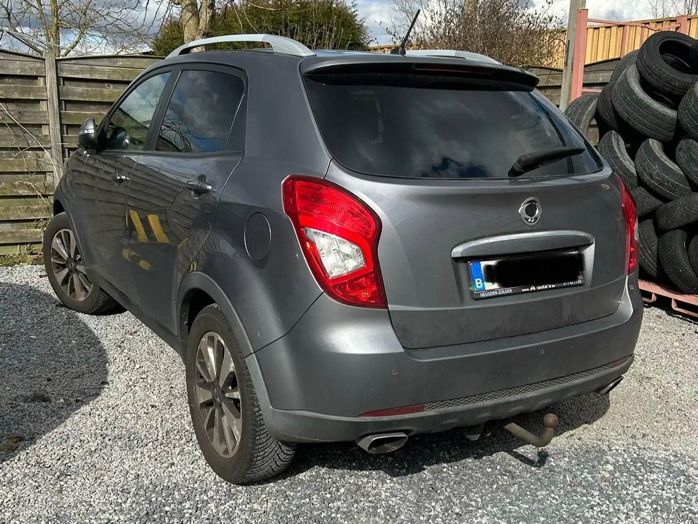 SsangYong Korando Korando 2.0 Eco e-XDi DPF 2WD Sapphire Argent - 2