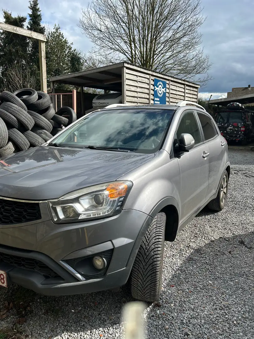 SsangYong Korando Korando 2.0 Eco e-XDi DPF 2WD Sapphire Argent - 1
