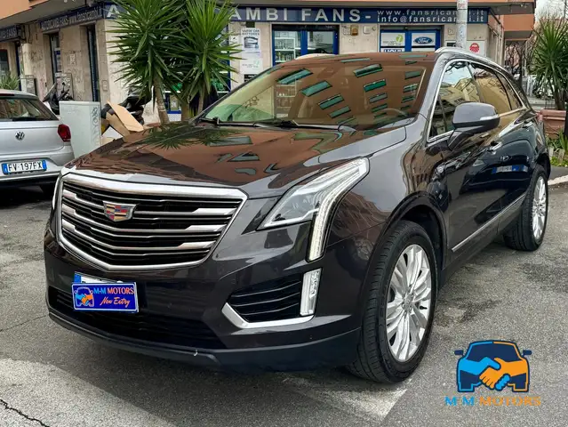 Cadillac XT5 3.6 V6 Luxury awd auto