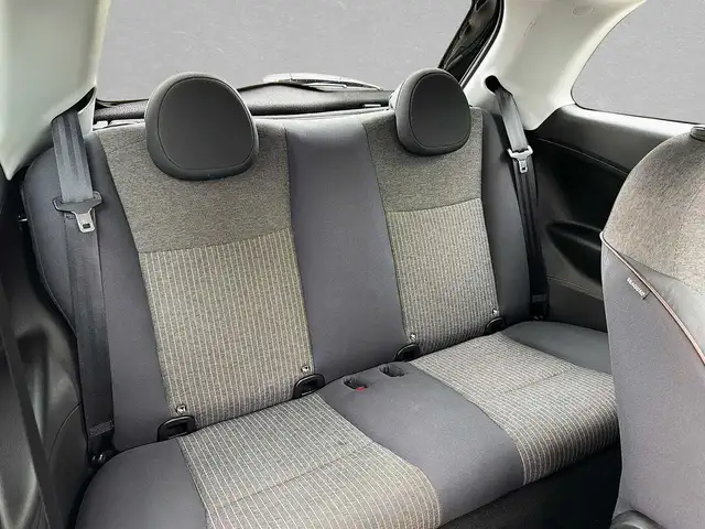 Fiat 500E view 8