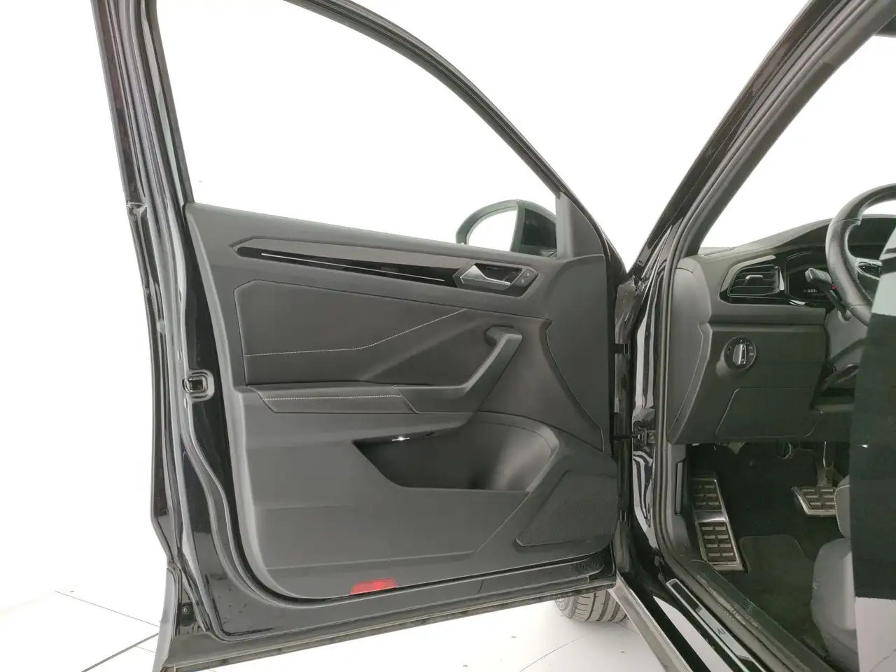 Volkswagen T-Roc 2.0 tdi r-line 150cv dsg 17