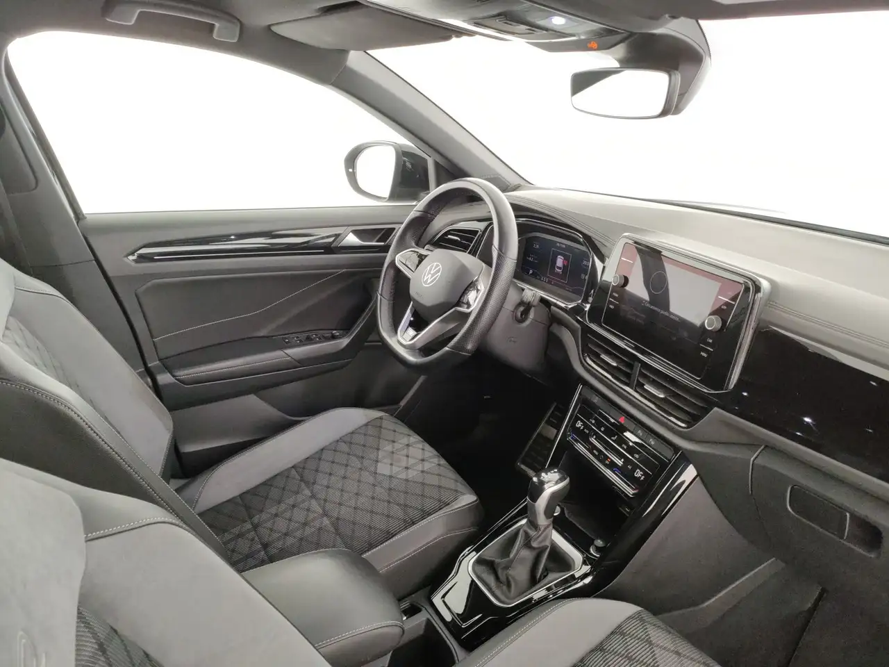 Volkswagen T-Roc 2.0 tdi r-line 150cv dsg 9