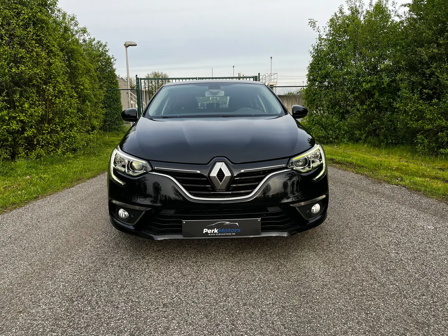 Renault Megane 1.5 Blue dCi - AppleCarPlay*Garantie*Camera*Navi Zwart - 2