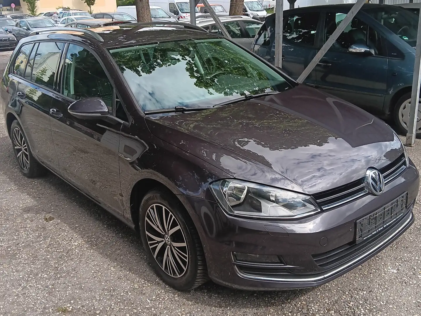 Volkswagen Golf Variant Lounge BMT 1.6 TDI Burdeos - 2