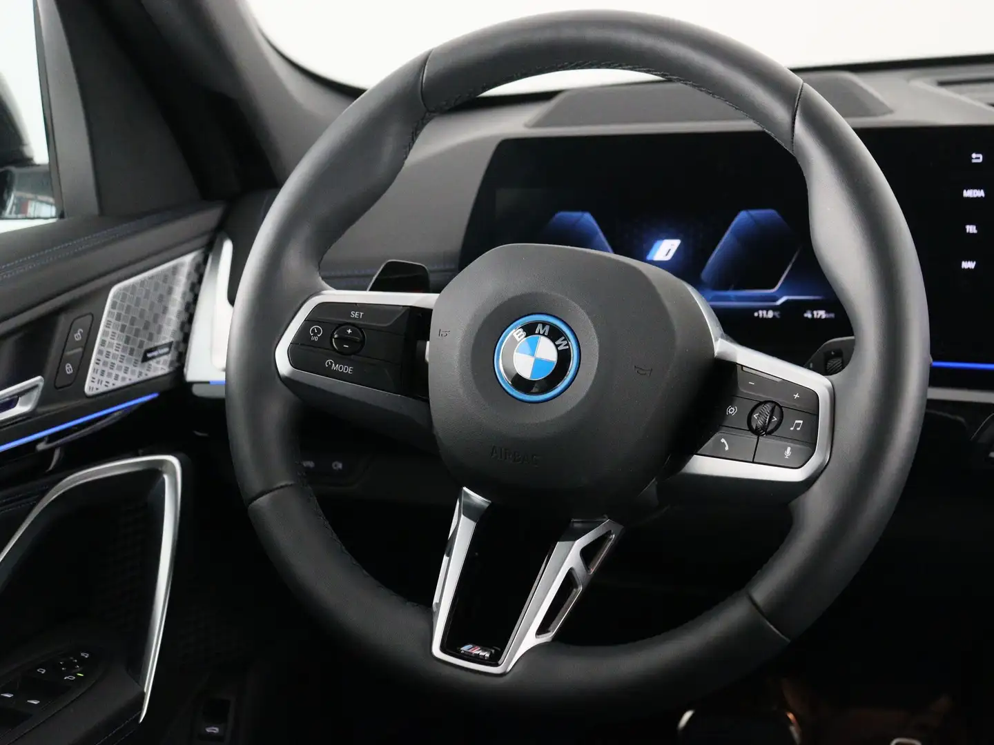BMW iX1 eDrive20 67 kWh Nero - 2