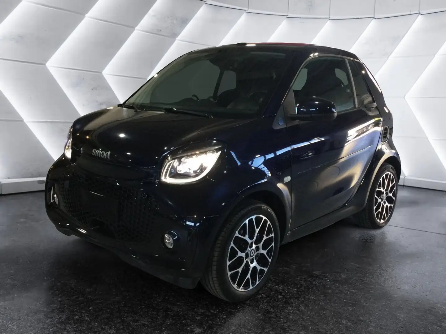 smart forTwo fortwo EQ cabrio Suitered (22kW) Blu/Azzurro - 1