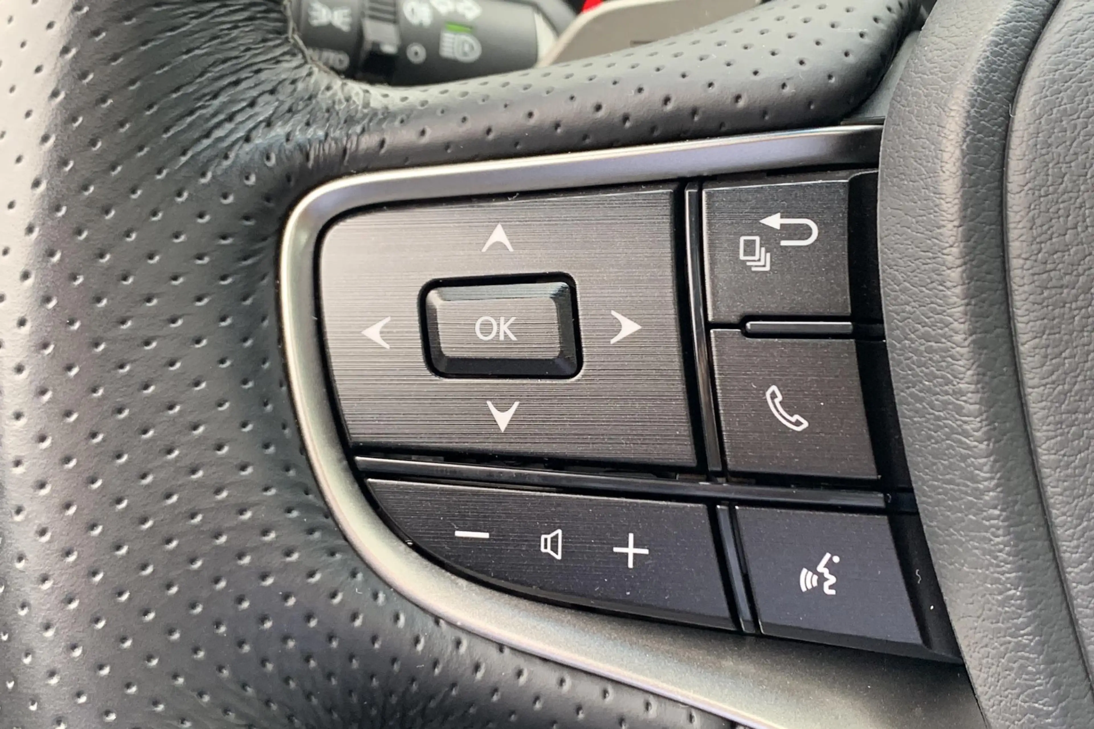 Lexus ES 300 300h F Sport Line / Schuif- Kanteldak / Elektrisch — photo 12