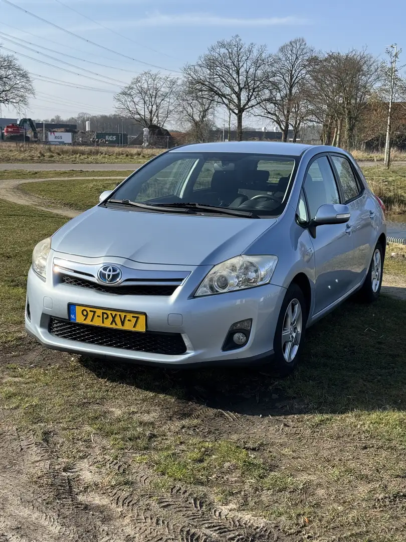 Toyota Auris 1.8 Hybrid Life - 1