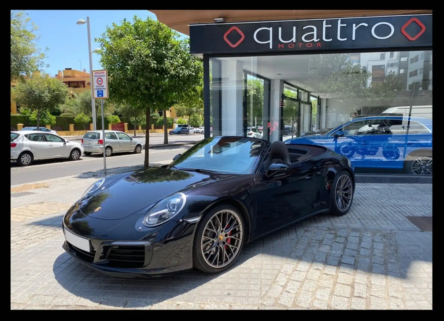 Porsche 991 Carrera 4 S Cabriolet PDK Noir - 2