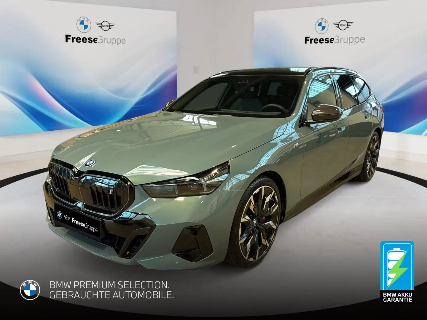 BMW i5 eDrive40 Touring AHK 360° STANDHZ HEAD-UP RFK Grün - 1