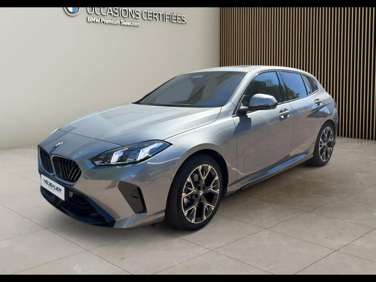 BMW 120