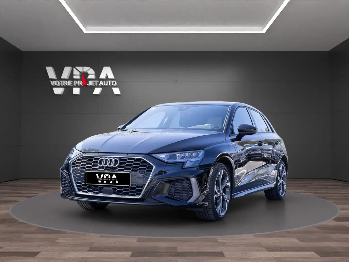 Audi A3 Sportback · 40 TFSI e · S line · 204ch Schwarz - 1