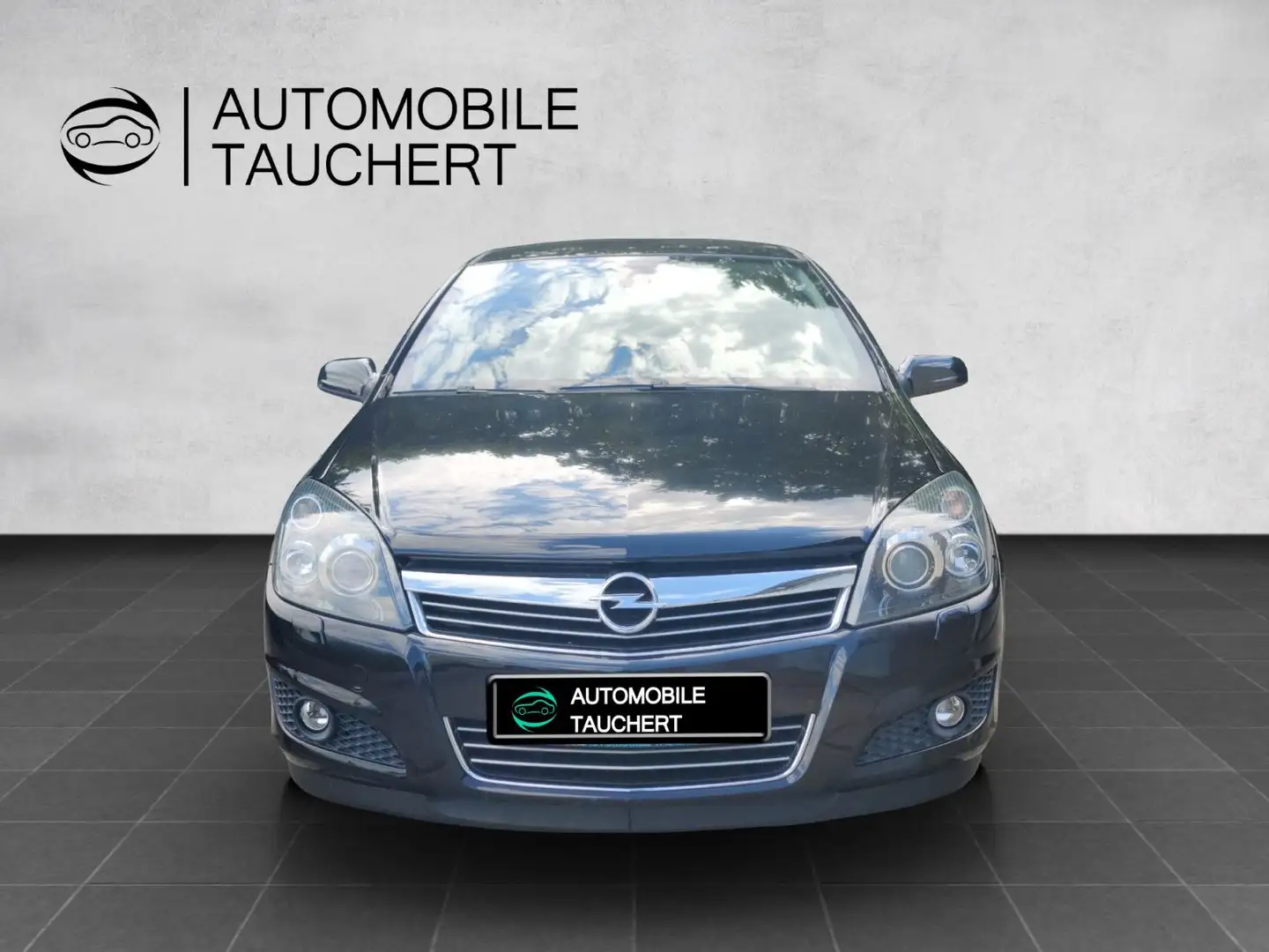 Opel Astra H Lim. 1. Hand Xenon Sitzheizung Schwarz - 2