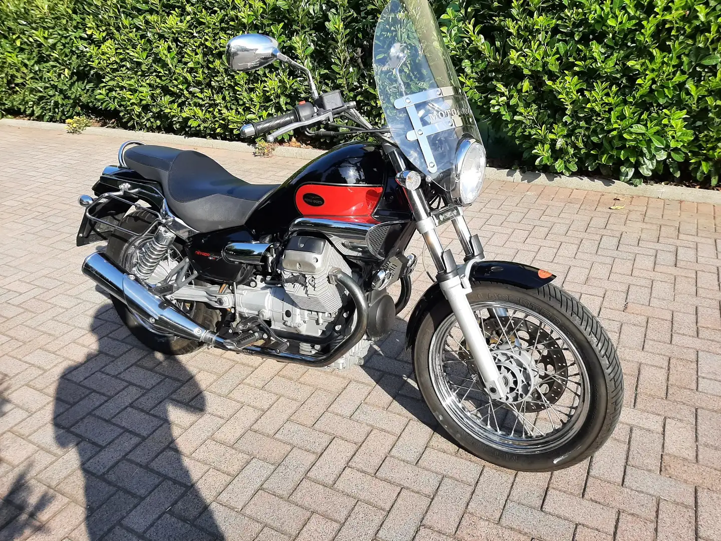 Moto Guzzi Nevada Negru - 2