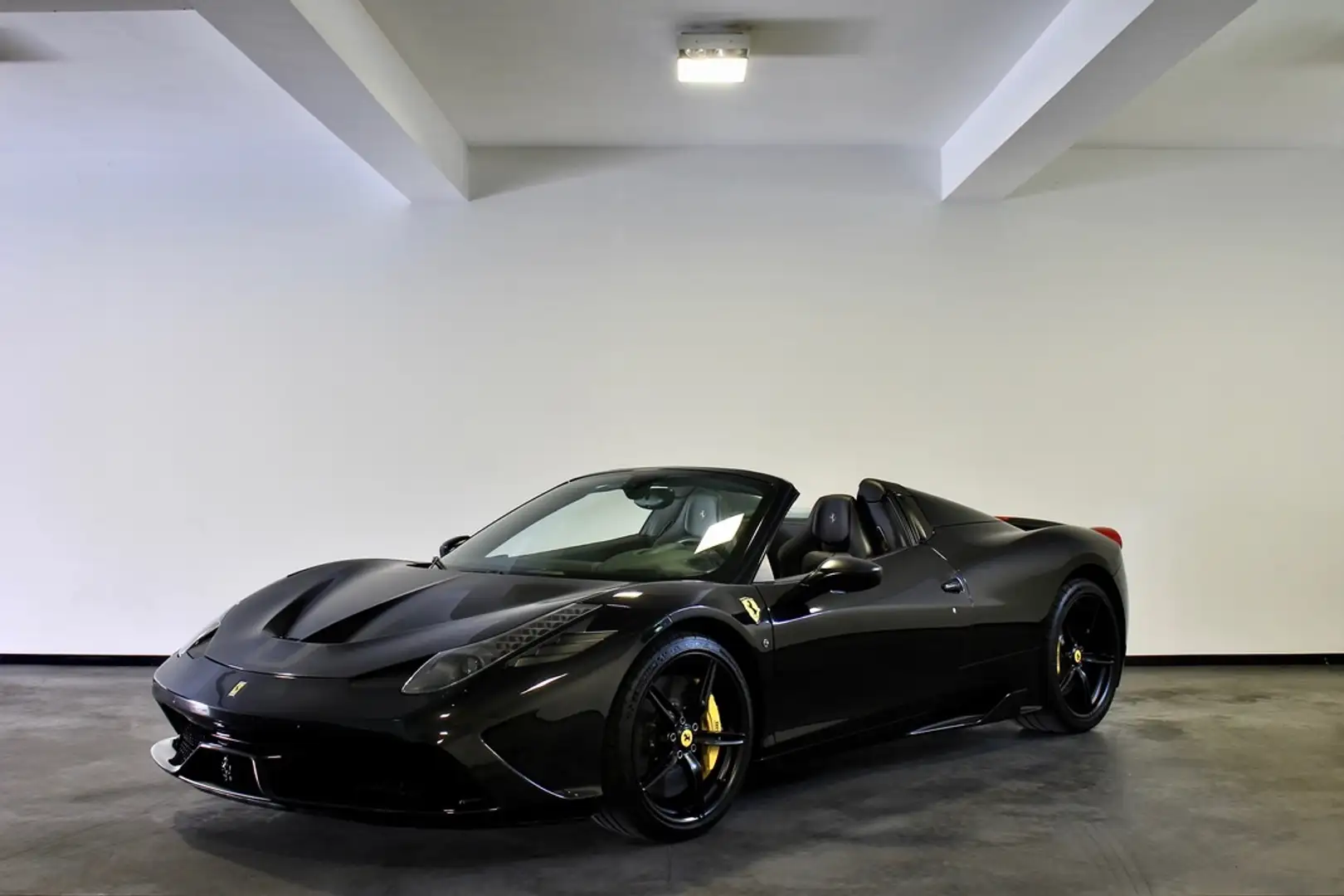 Ferrari 458 458 Speciale Aperta Package | Tailor made Чорний - 1