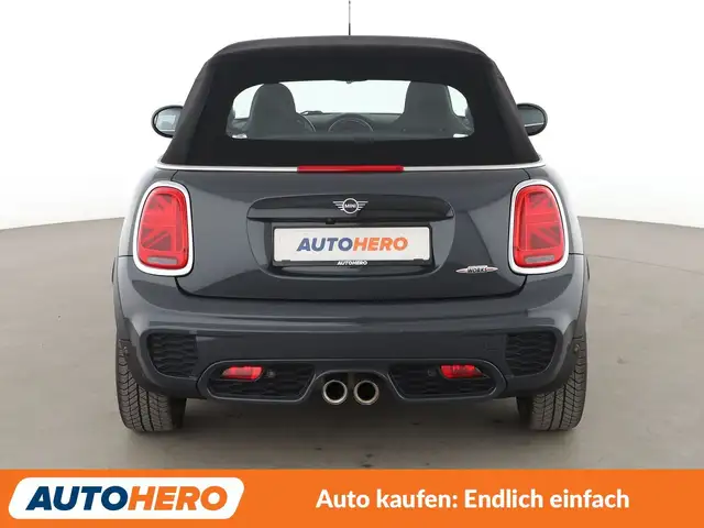 Mini Convertible view 5