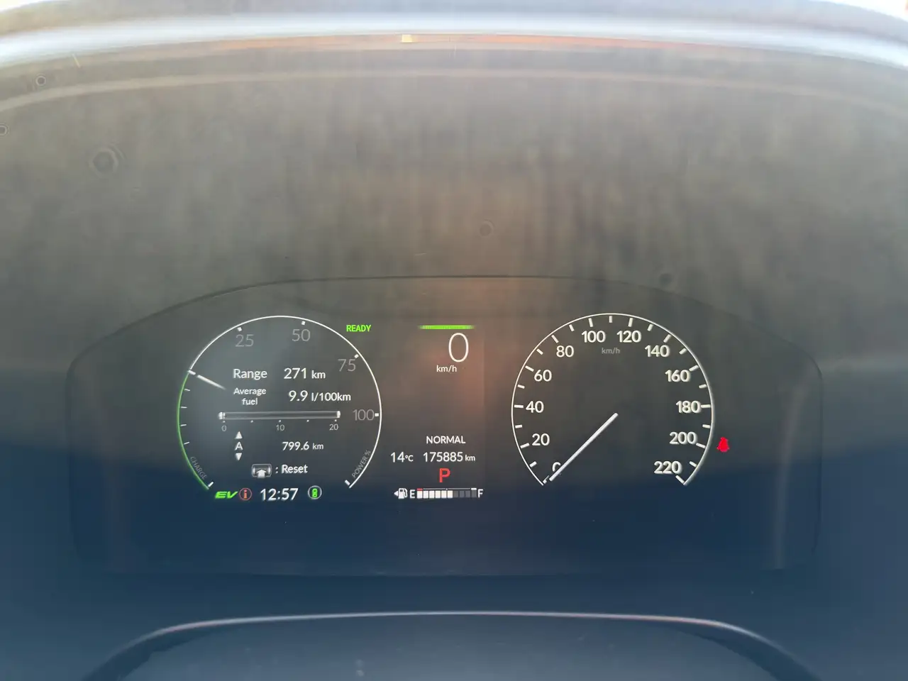 Honda CR-V снимка Honda CR-V