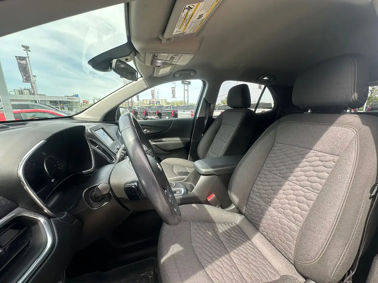 Chevrolet Equinox снимка Chevrolet Equinox