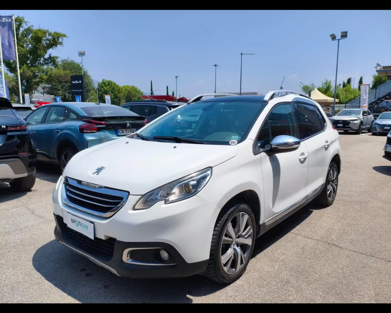 Peugeot 2008 1.6 e-HDi Allure Bianco - 1