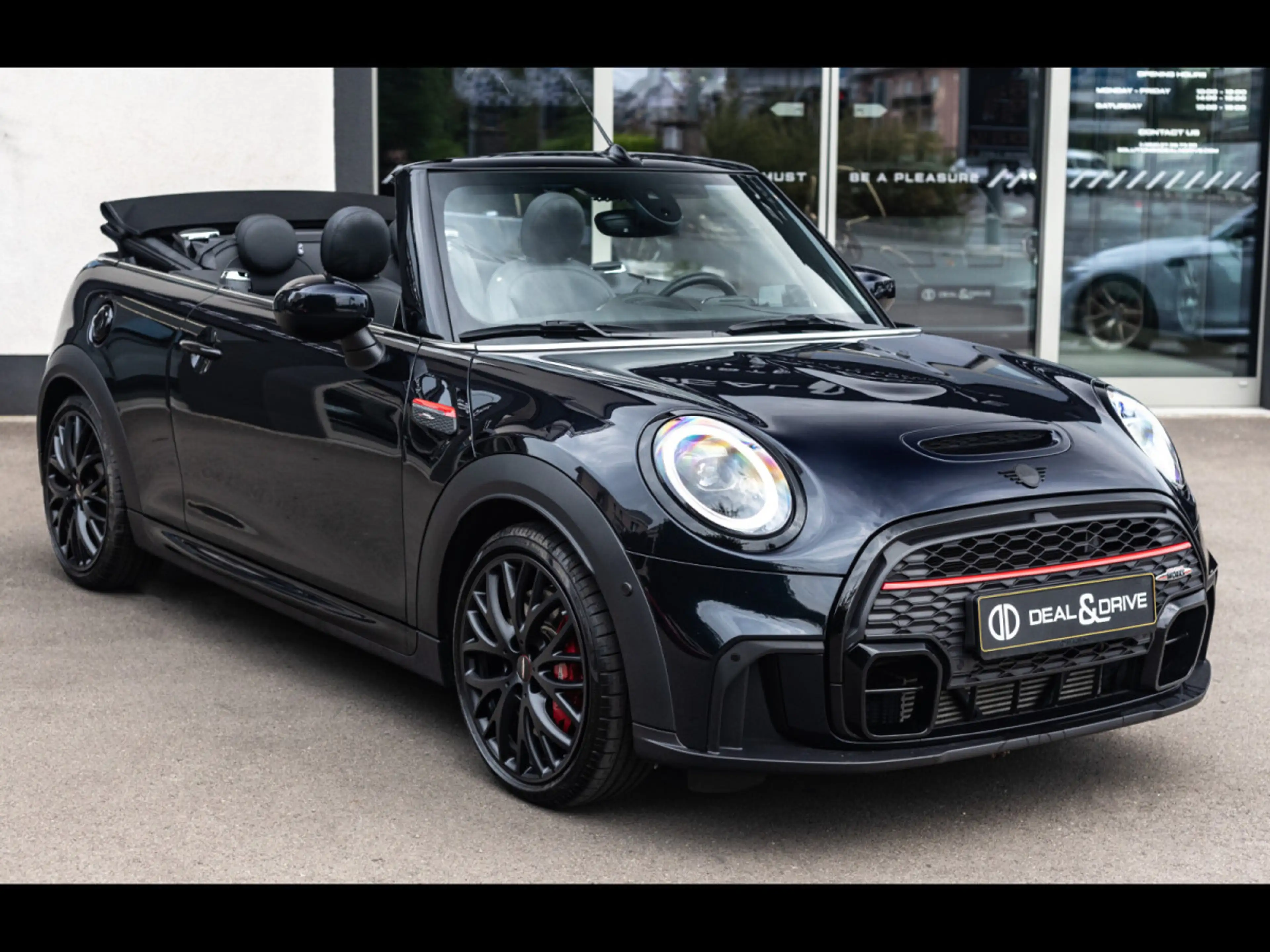 MINI John Cooper Works Cabrio AUTO°BUSINESS PACK°CARPLAY°KAM°HUD°KEYLESS — photo 6