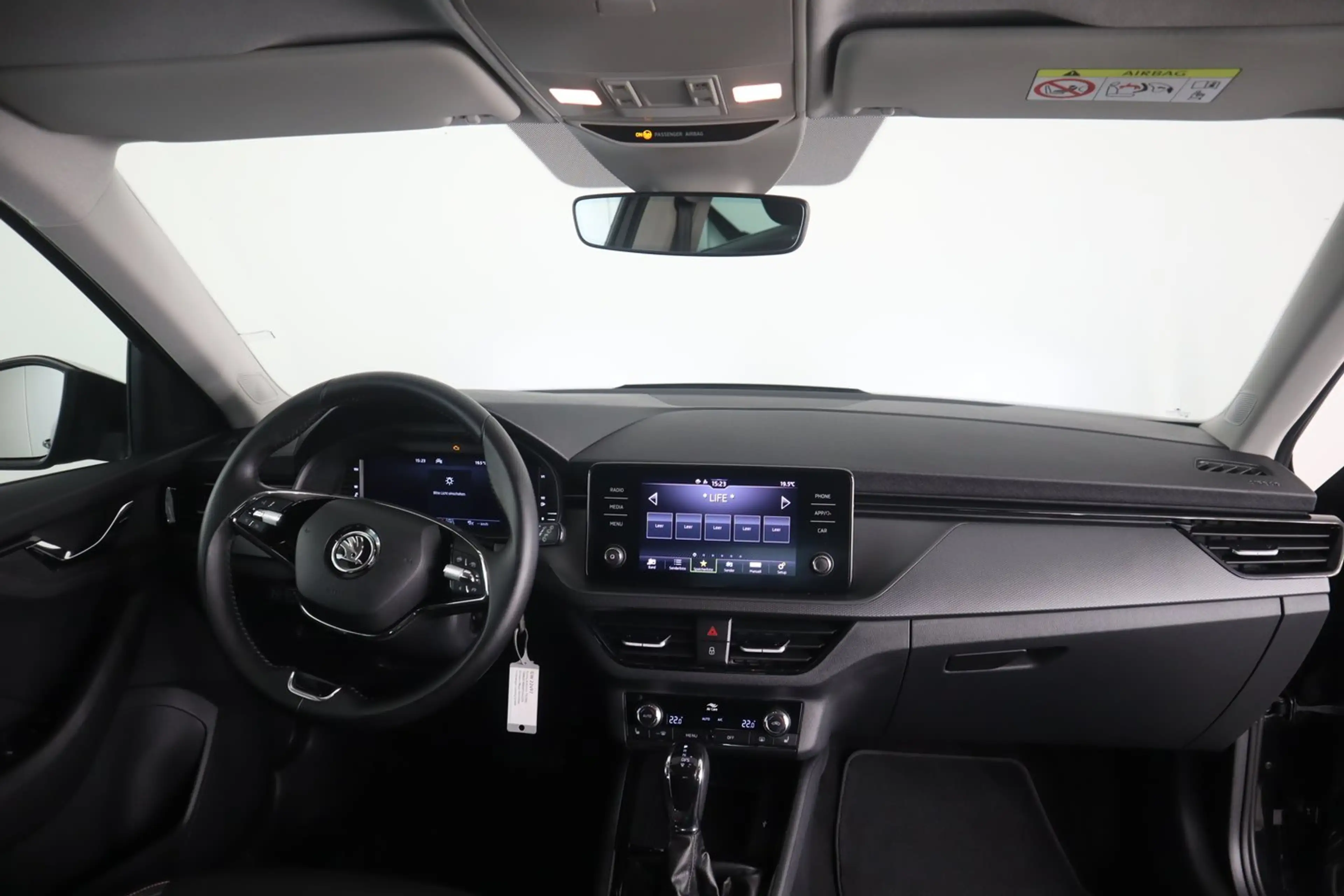 Skoda Kamiq Selection TSI DSG — photo 14