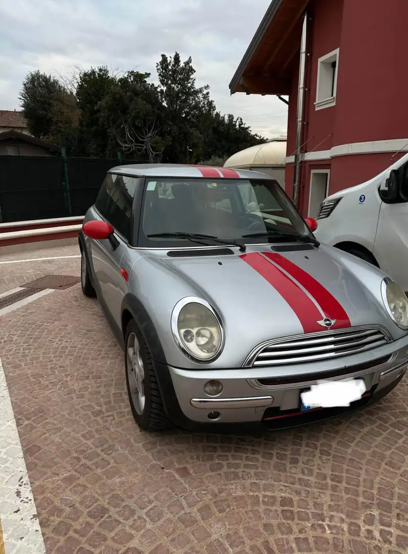 MINI One D - 1