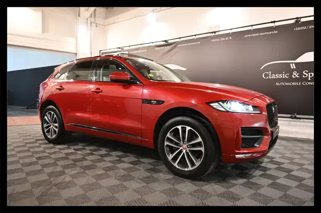 Jaguar F-Pace 2.0 D AWD R-SPORT / EURO 6 / CAMERA / PANO / XENON