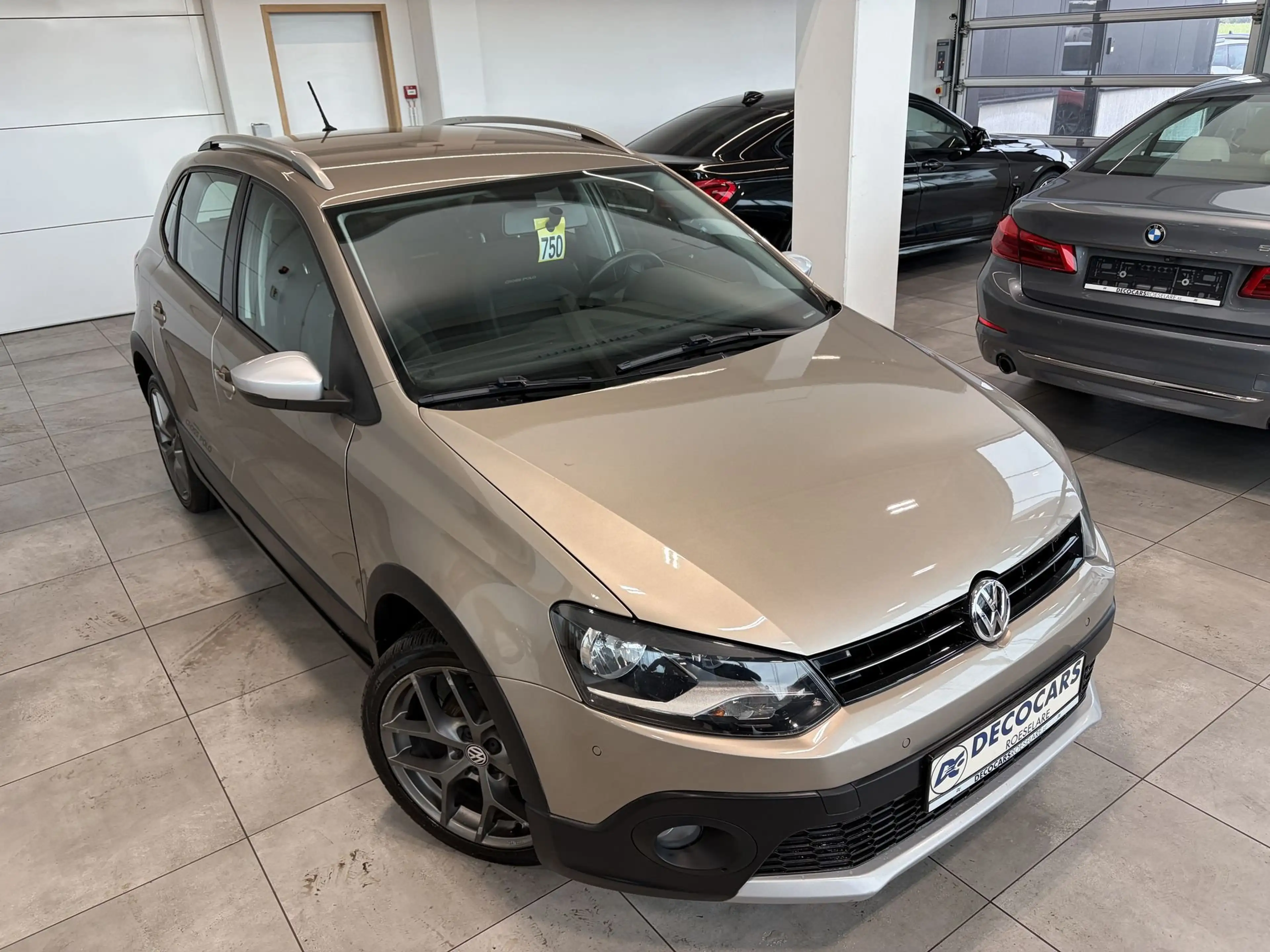 Volkswagen Polo Cross Automaat / Parkeersensoren / Cruise Controle / Airco / — photo 6