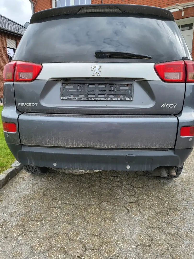 Peugeot 4007 4007 HDI FAP 7-Sitzer Platinum Gris - 2