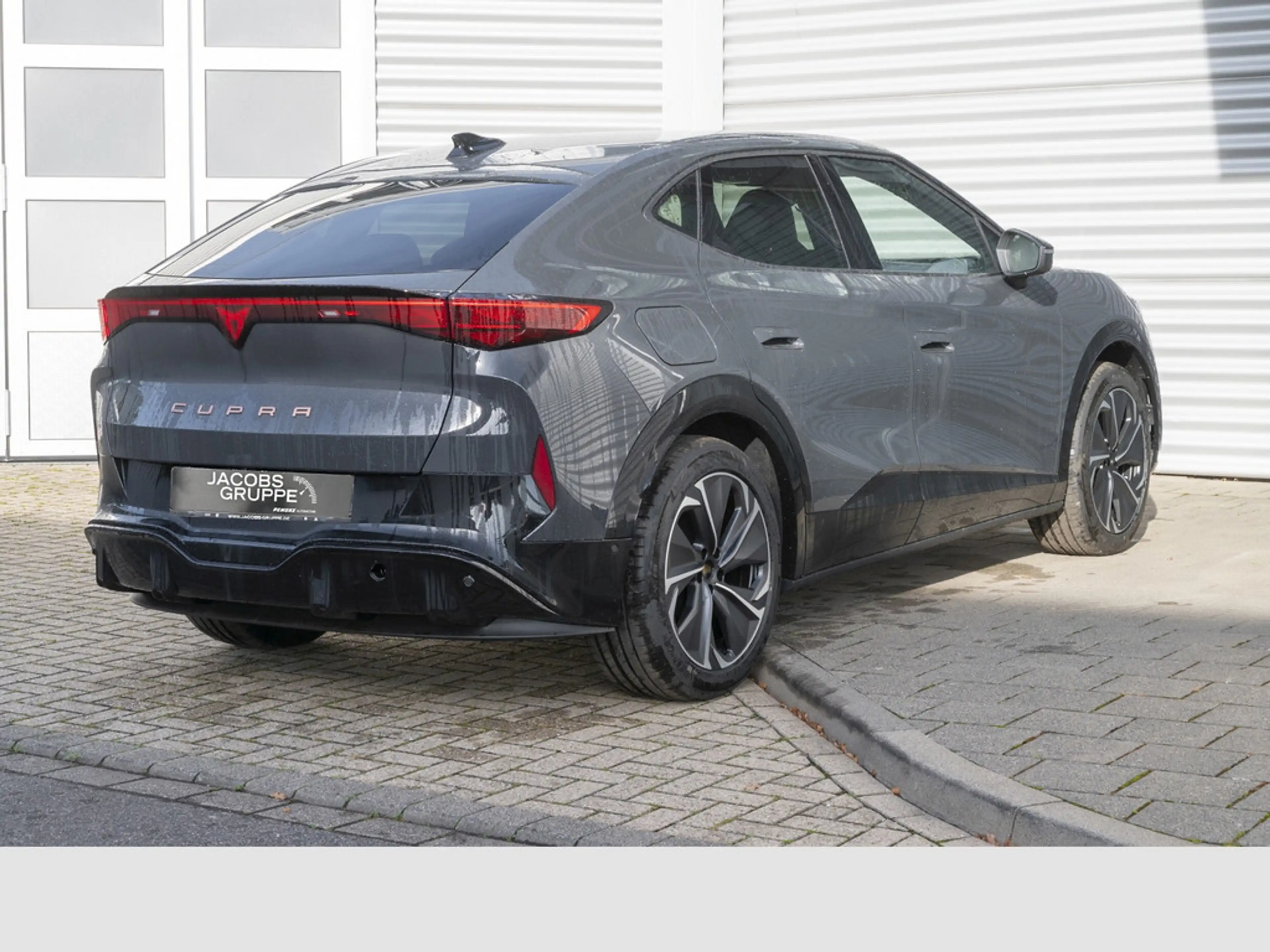 CUPRA Tavascan Endurance 210 kW 77Kwh — photo 4