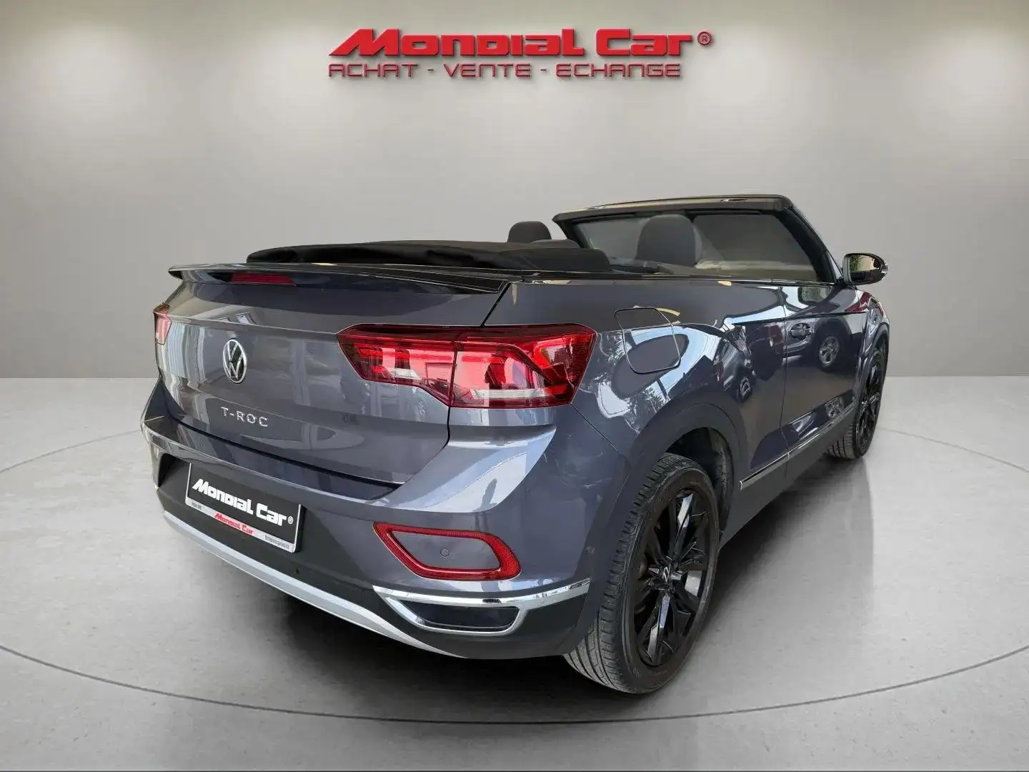 Volkswagen T-Roc Cabriolet 1.5 TSI DSG *CarPlay*1er prop*Garantie* Gris - 2